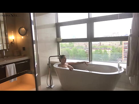 ❤️ Terura bebo Pasie ŝerĉas sian kuzon en la banĉambro ❤️ Bonega sekso ĉe porno eo.hentai-menu.ru ❌❤